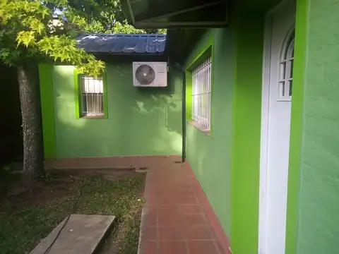 Glm. Excelente Casa 3 Ambientes En El Candil 100