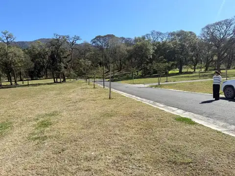 El Retiro, Ruta Provincial 28 100