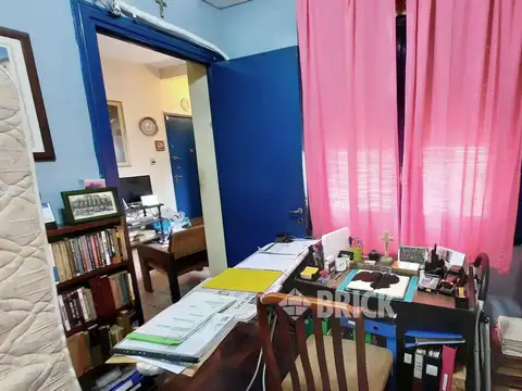 SEMIPISO EN PASO Y AV. CORRIENTES - BAULERA VISTA ABIERTA TODO SOL