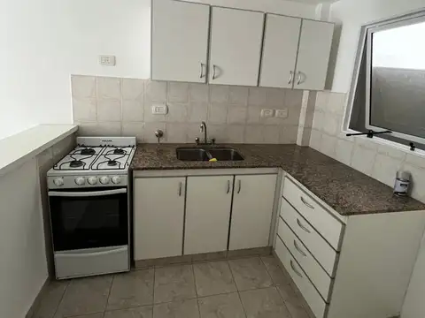 calle 118 1600, Piso 1