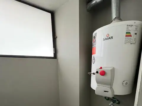 calle 118 1600, Piso 1