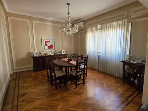 Departamento en Venta de 4 dormitorios