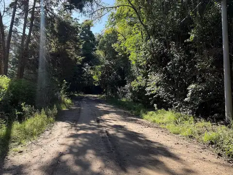1.500 m2. Terreno en Parada Robles