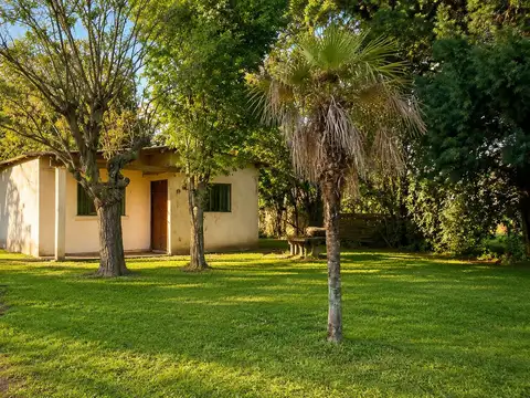 ¡Venta de casa en Laguna de Lobos a escasos metros de la Costanera!