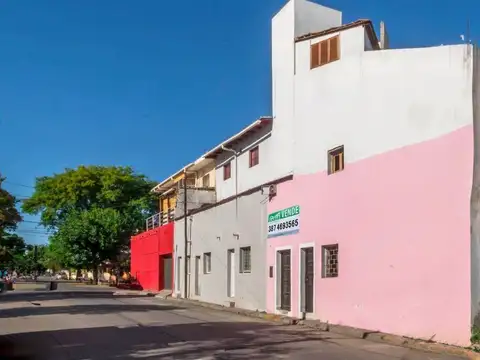 Complejo Habitacional en venta con 25 habitaciones independientes