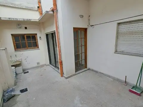 Paso 24 , Piso PB