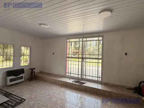 Casa en Venta con 5 cocheras