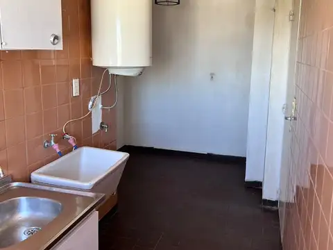 Departamento en Alquiler con 1 cocheras