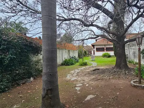 Casa en Venta en Quilmes Oeste, USD 145.000