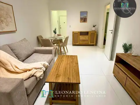 Sarmiento 2300, Piso PB