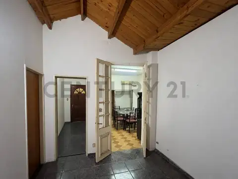 Depto Tipo Casa en Venta de 7 ambientes