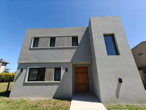 Casa en venta en Pilar del Este Santa Elena