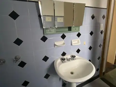 Departamento en Alquiler 50 años