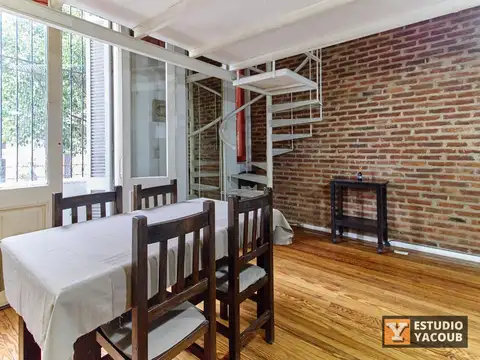 Depto Tipo Casa 2 ambientes con 1 baño