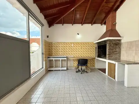 Depto Tipo Casa en Alquiler en Villa Dominico, $ 420.000