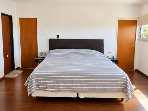 Casa en Venta, Milicianos Rosarinos 8800, Fisherton, Rosario, c/pileta