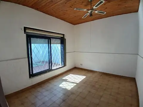 Depto Tipo Casa en Alquiler en Don Bosco, $ 420.000