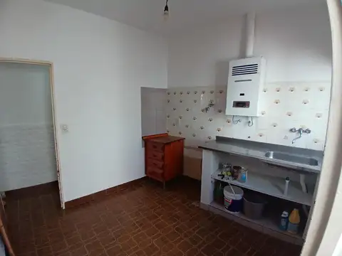 Depto Tipo Casa en Alquiler 50 años