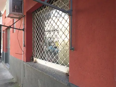 Local en Venta Via Pública