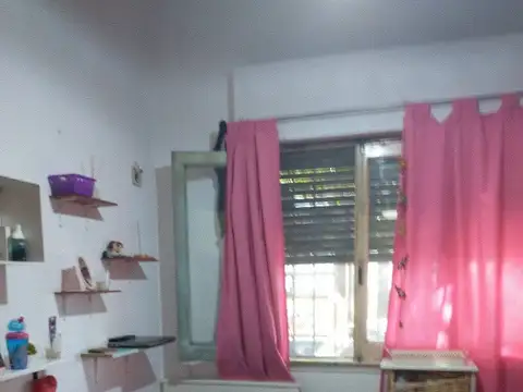 Local en Venta en Villa Sarmiento, USD 140.000