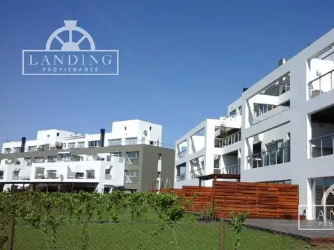 Departamento en Venta en Albanueva, USD 600.000