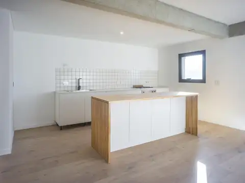 Casa 3 ambientes con 2 baños