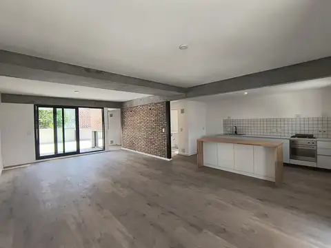 VENTA - CASA A ESTRENAR 2 DORMITORIOS CON TERRAZA Y PARRILLERO - REMEDIOS DE ESCALADA