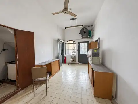 Galpon en Alquiler en Pompeya, $ 6.500.000