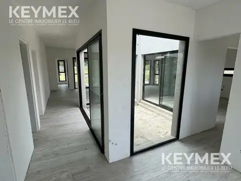 Casa en Venta en Las Calandrias, USD 120.000