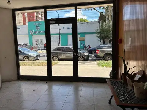 Av. Urquiza 4600