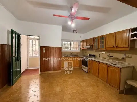 Depto Tipo Casa en Alquiler de 3 ambientes