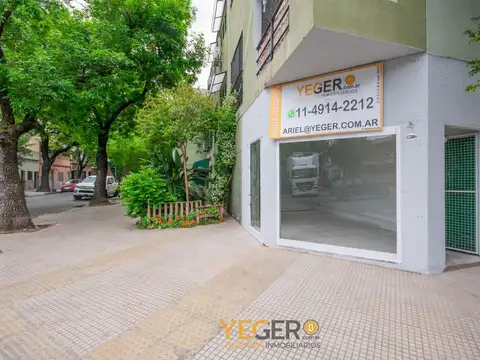 ESQUINA SIN EXP MUCHA VEREDA VIDRIERA Y PISOS NUEVO + cuotas