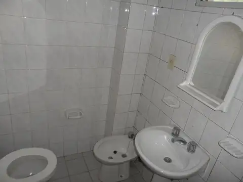 Departamento en Alquiler en Ramos Mejia Sur, $ 400.000