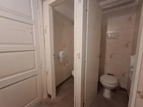 CASA | 6 ambientes| Alquiler Devoto| Excelente Ubicación