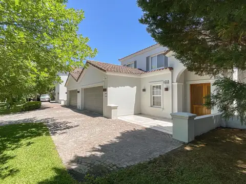 Casa en Venta de 6 dormitorios