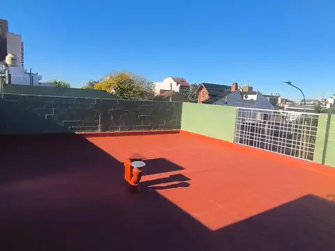 Depto Tipo Casa en Venta 40 años