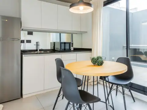 Dpto 2 amb en duplex con Terraza, patio y parrilla