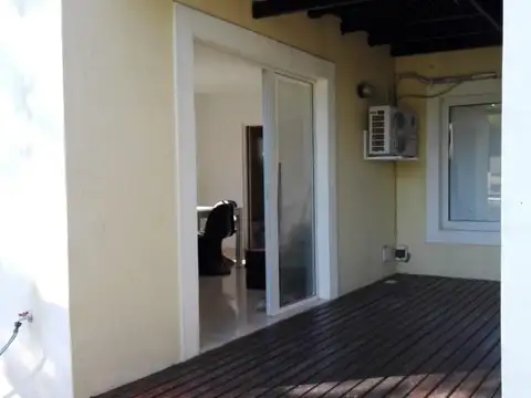 COMPLEJO de 4 UNIDADES de RENTA - Mar Azul | Cod.0438 |