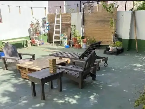 Depto Tipo Casa en Venta 70 años