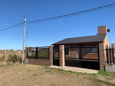 Casa en  alquiler 2 dormitorios en Roldán
