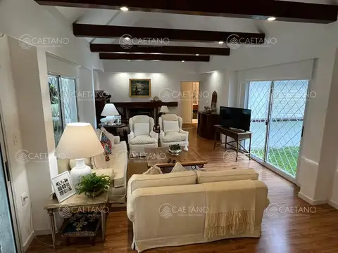 Casa en Venta en Cantegril, USD 690.000