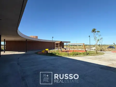 VENTA LOTE CENTRAL DE 696 M2  - AMARRAS