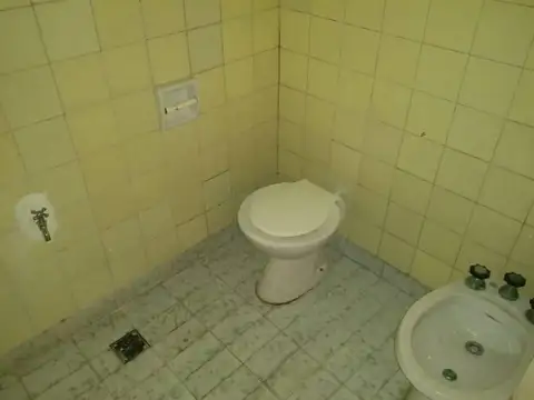 Departamento en Venta en Azcuenaga, USD 42.000