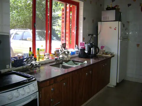 Casa 5 ambientes con 3 baños