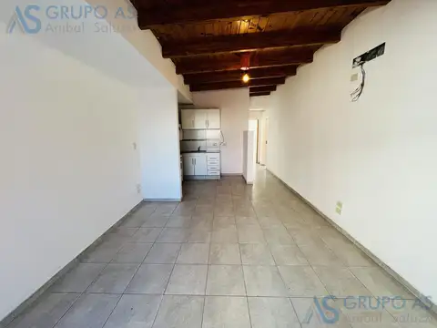 Oficina 3 ambientes con 1 baño