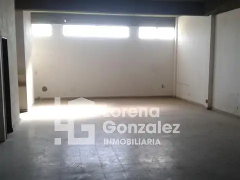 Local en Alquiler Via Pública