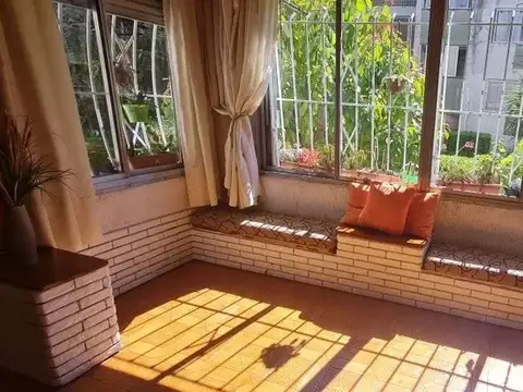 Av Dr Juan Bautista Justo 9100