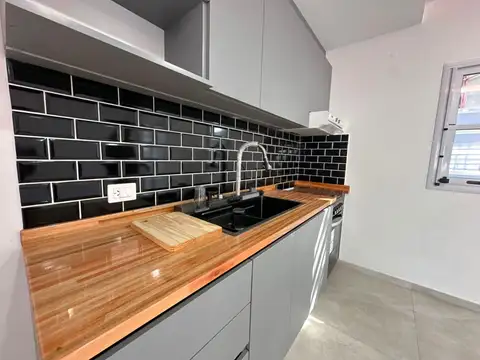 Depto Tipo Casa 4 ambientes con 1 baño