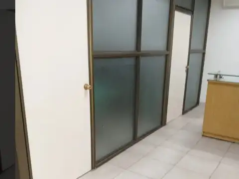 Local en Venta en Almagro, USD 230.000