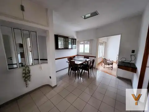 Depto Tipo Casa en Venta de 3 ambientes